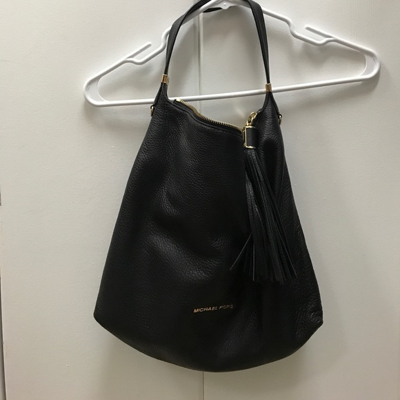 Michael Kors Handbags - Michael Kors boho bag